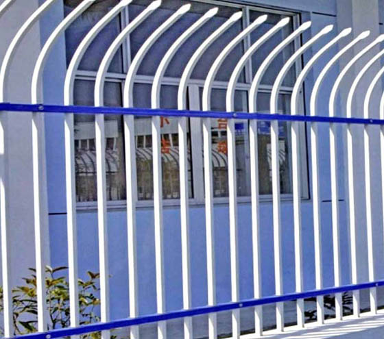 锌钢护栏网，现代建筑安全与美学的完美结合