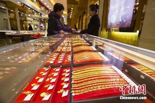 黄金回收，哪里价格更高一点？