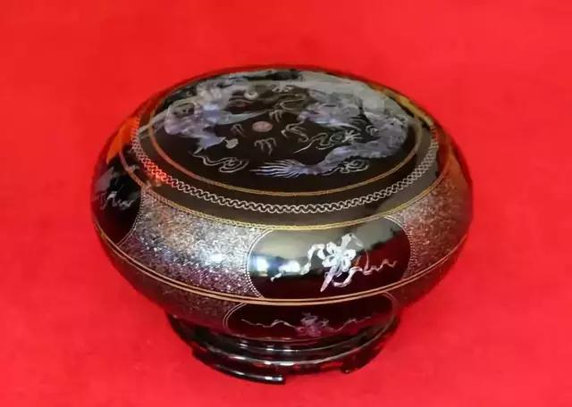 探索中国纸金网首页，一站式了解贵金属市场动态