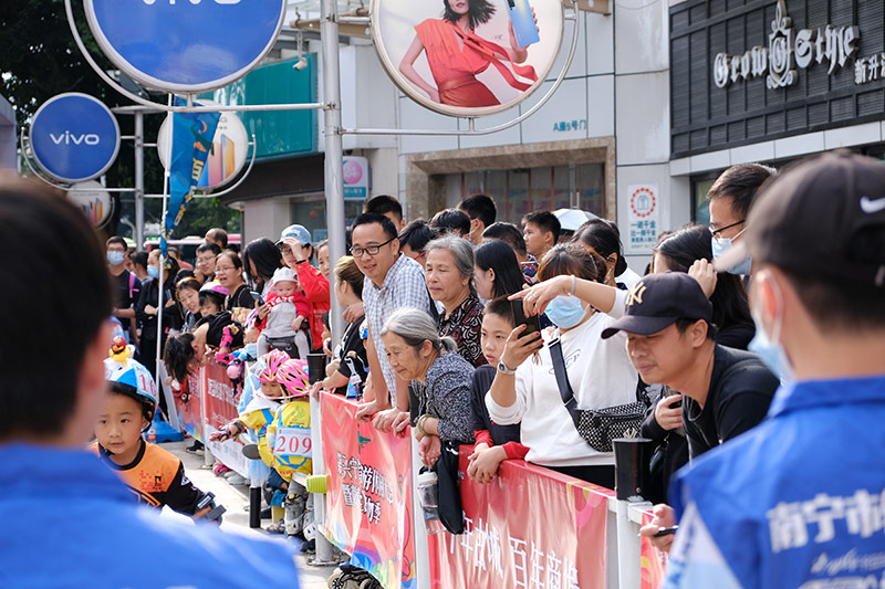 探秘香港马会开奖现场，一场视觉与激情的盛宴